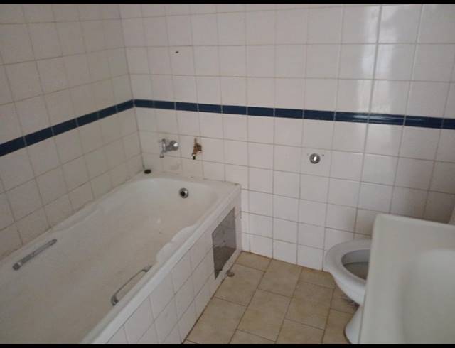 2 bed property to rent in ORMONDE
